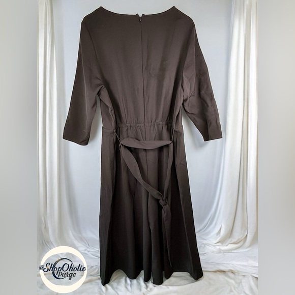 Lane Bryant Plus Size 20 Black Palazzo Jumpsuit V-Neck Wide Leg Pantsuit - Picture 2 of 6